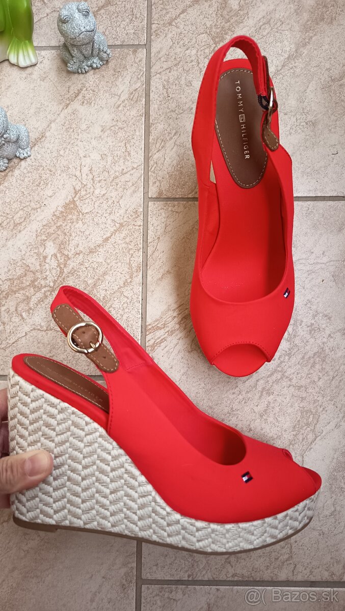 Dámske platformy Tommy Hilfiger