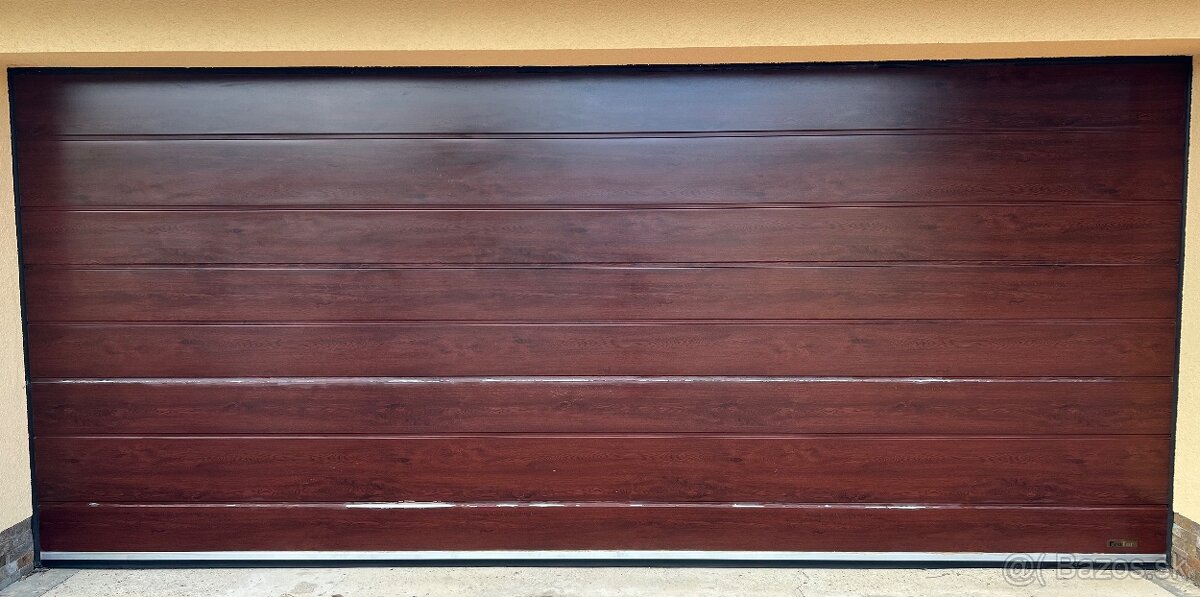 Predám garažovú bránu 5000x2250mm