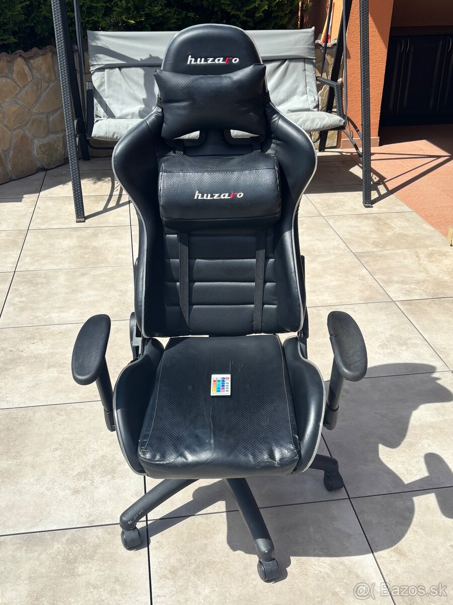 Huzaro rgb herná stolička