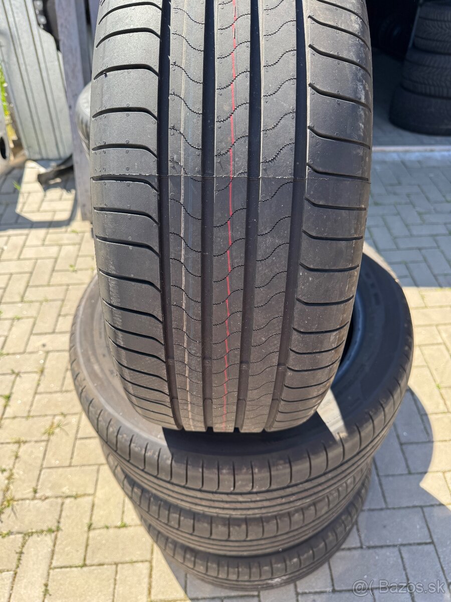 255/45R19 Bridgestone