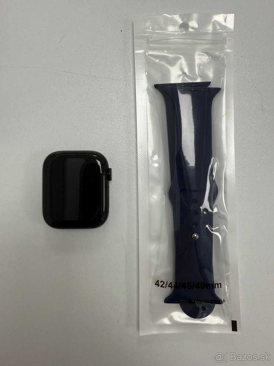  Apple Watch 7 45mm GPS Midnight - Plne funkčné 