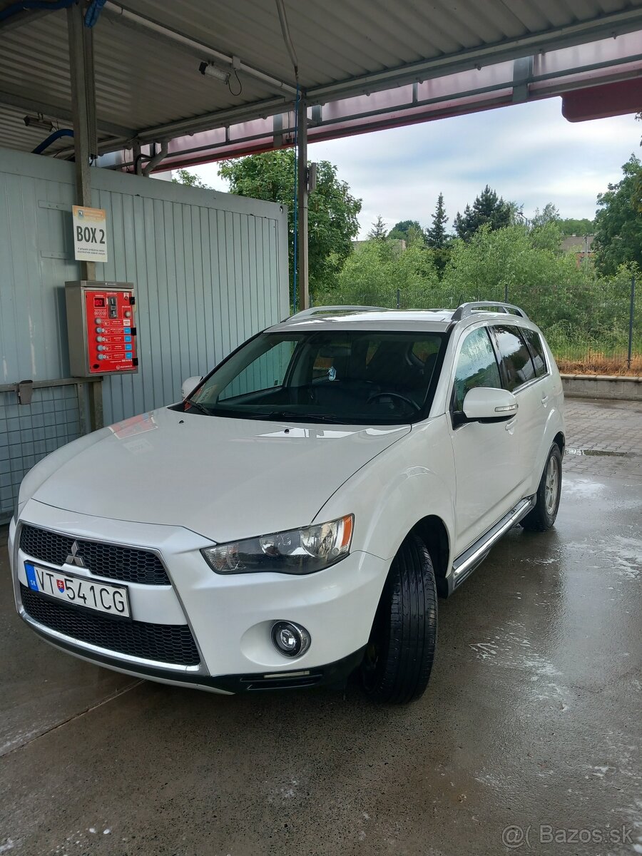Mitsubishi Outlander 2.0i benzín 108 kW s LPG