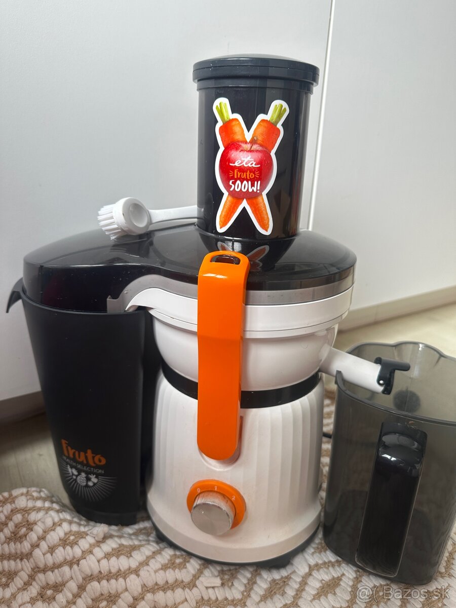 Odšťavovač ETA Fruto biely