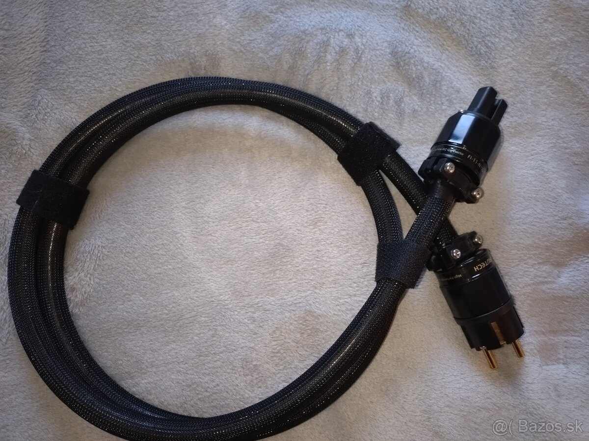 OYAIDE TUNAMI V2, FURUTECH FP-S 55N