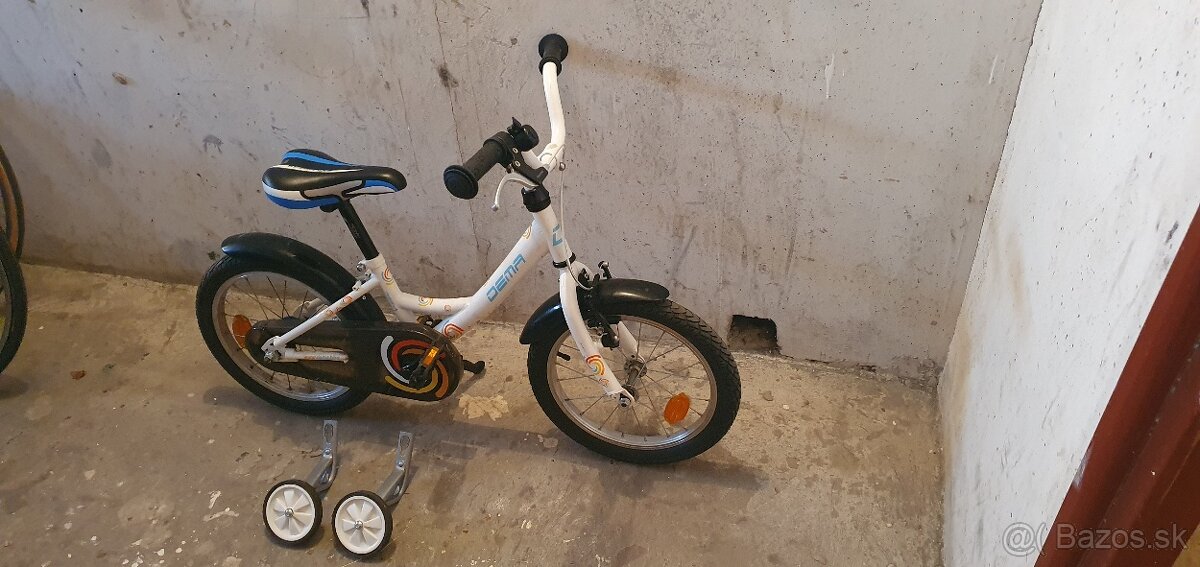 Predám detský bicykel.