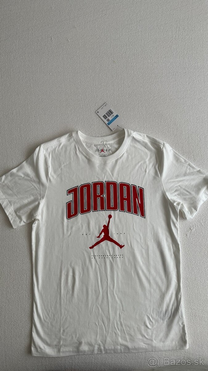 Nové,kvalitné,pánske tričko JORDAN - veľkosť M