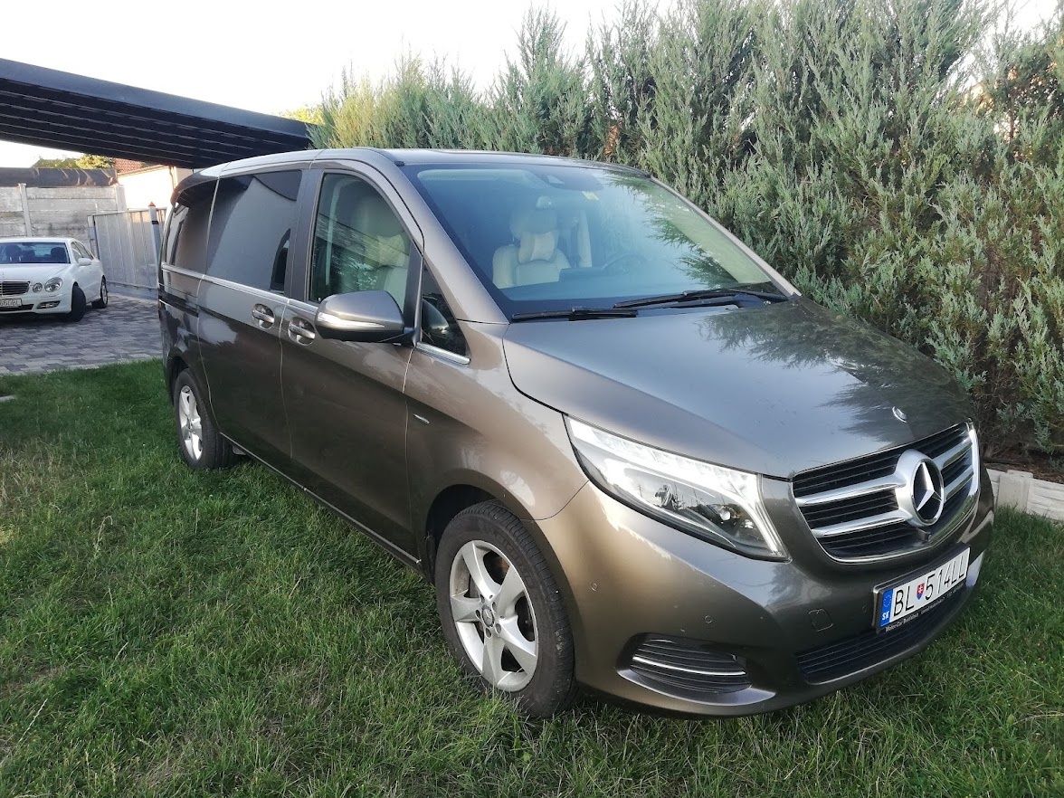 Mercedes benz V220 D
