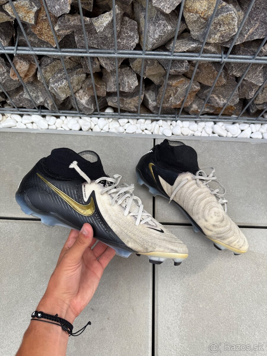 Kopačky Nike Phantom Luna Elite FG