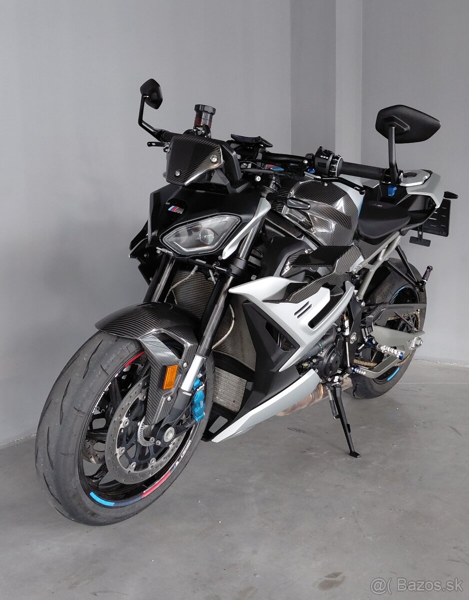 BMW M1000R - M COMPETITION