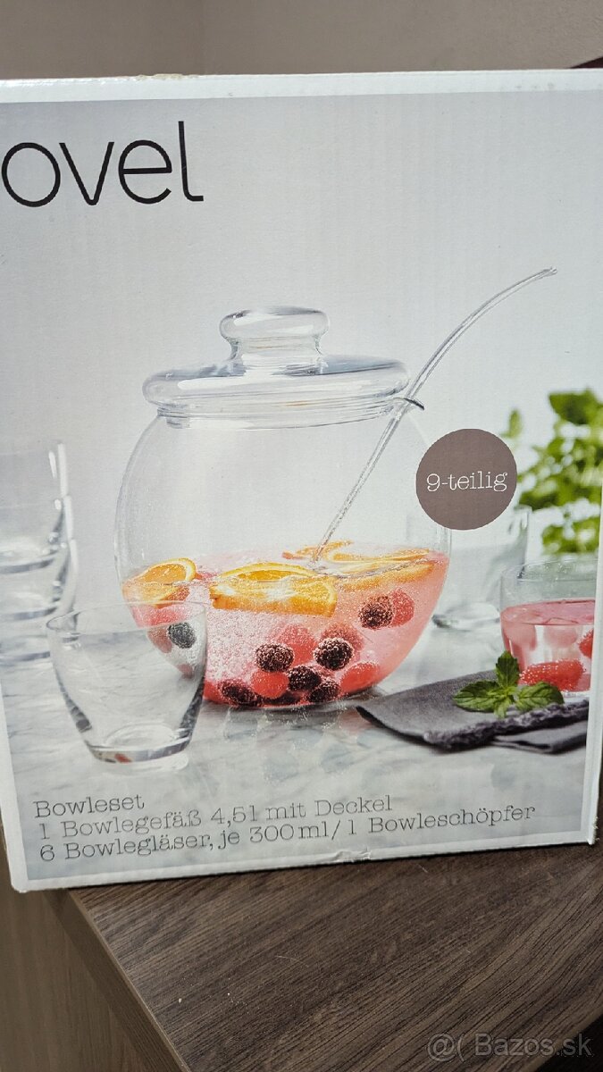 Sada pohárov a nadoba