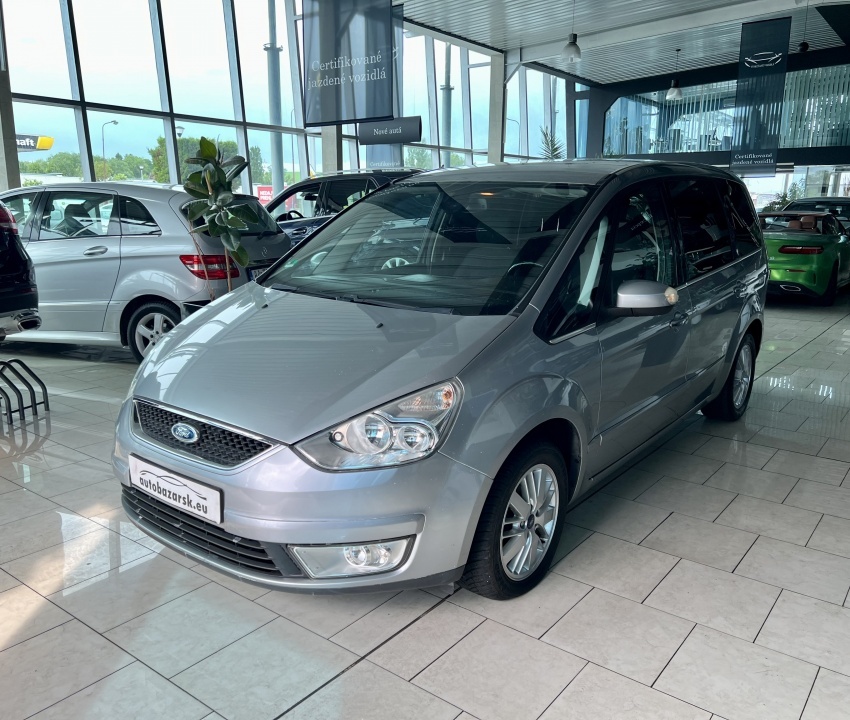 Ford Galaxy Ghia 2.0i, 7 miest, SK ŠPZ,