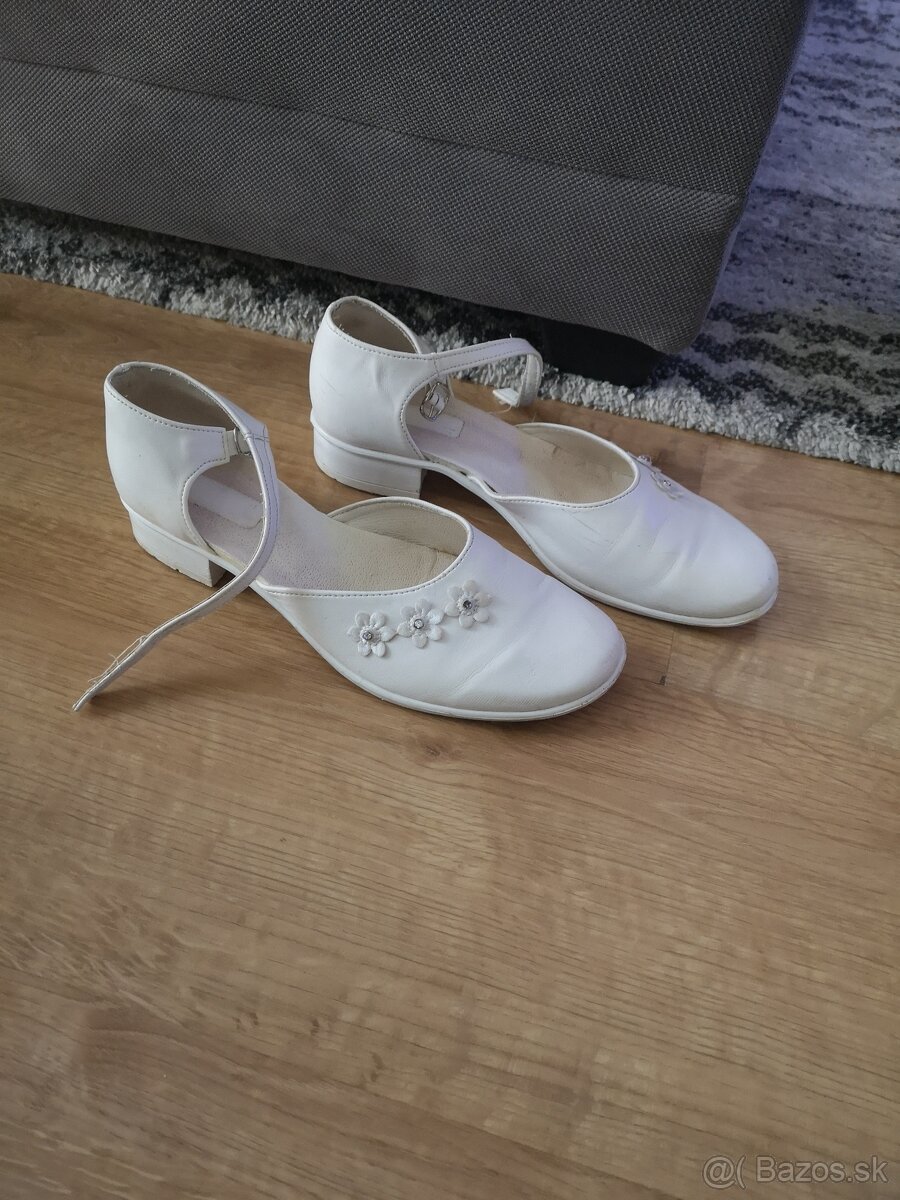 Dievčenské, dámske sandále, 37