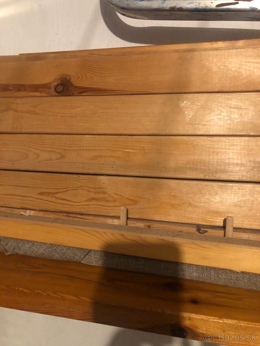 Darujem poschodovu postel z Ikea