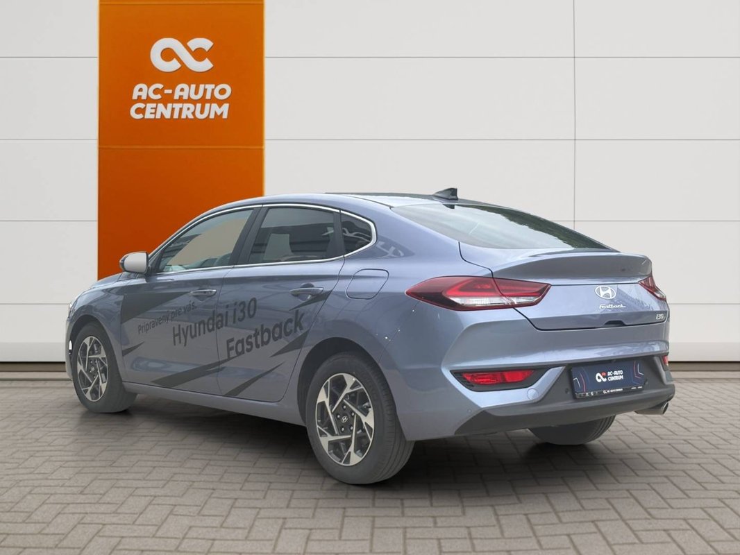 Hyundai i30 Fastback FB PE2 1,5T 7DCT FAMILY SMART