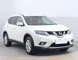 Kúpim Nissan X-trail benzin