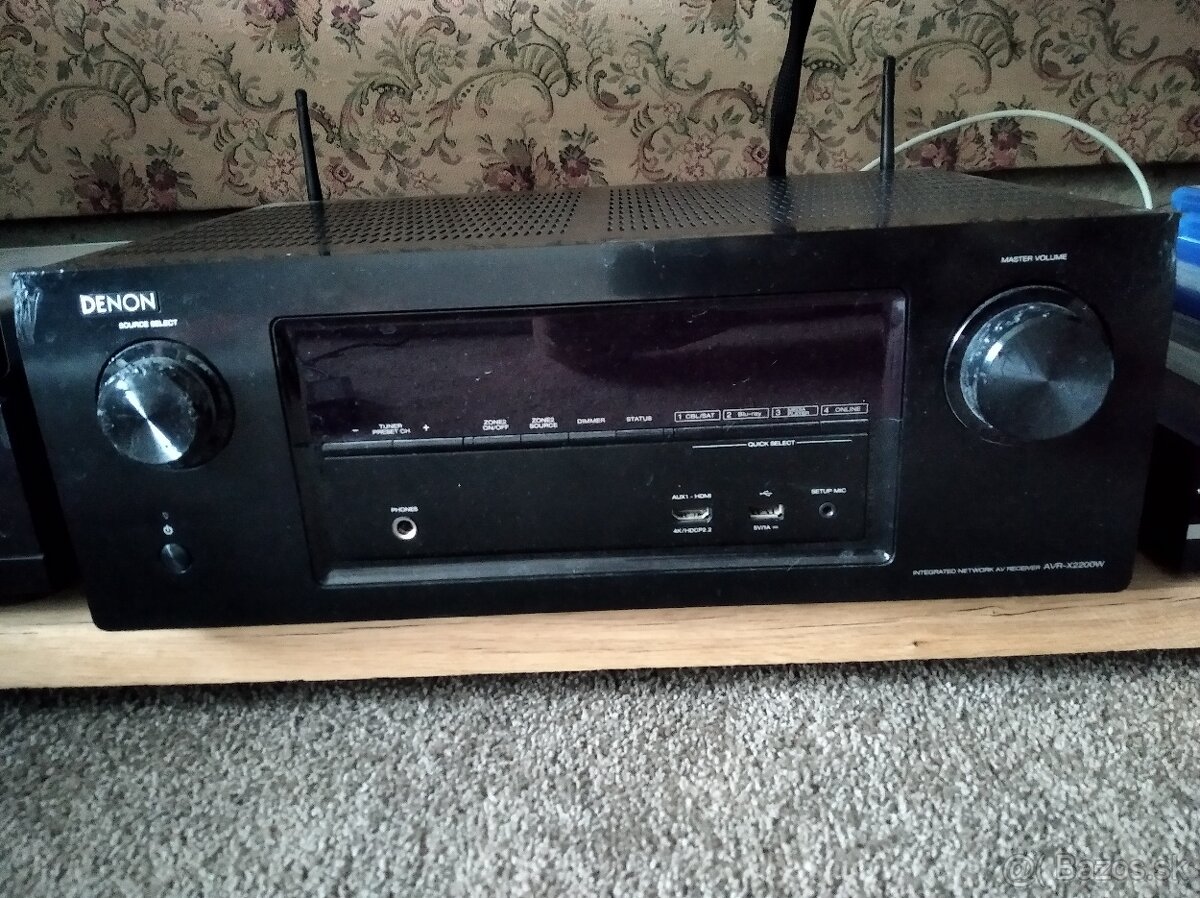 Denon AVR-X 2200