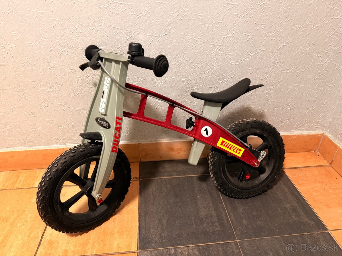 Odrazadlo - FirstBIKE FAT RED