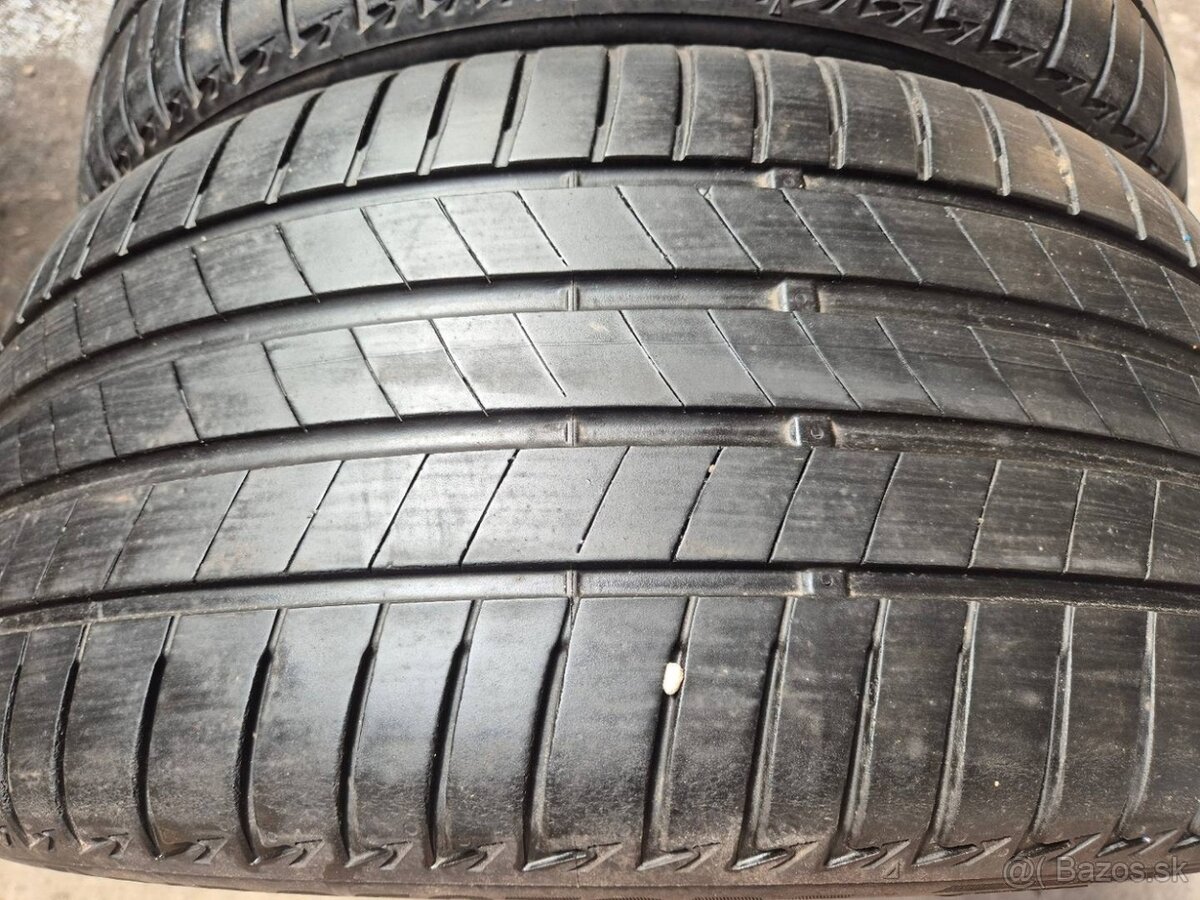 245/40 r19 letné 2 ks BRIDGESTONE dezén 6,1 mm DOT2022