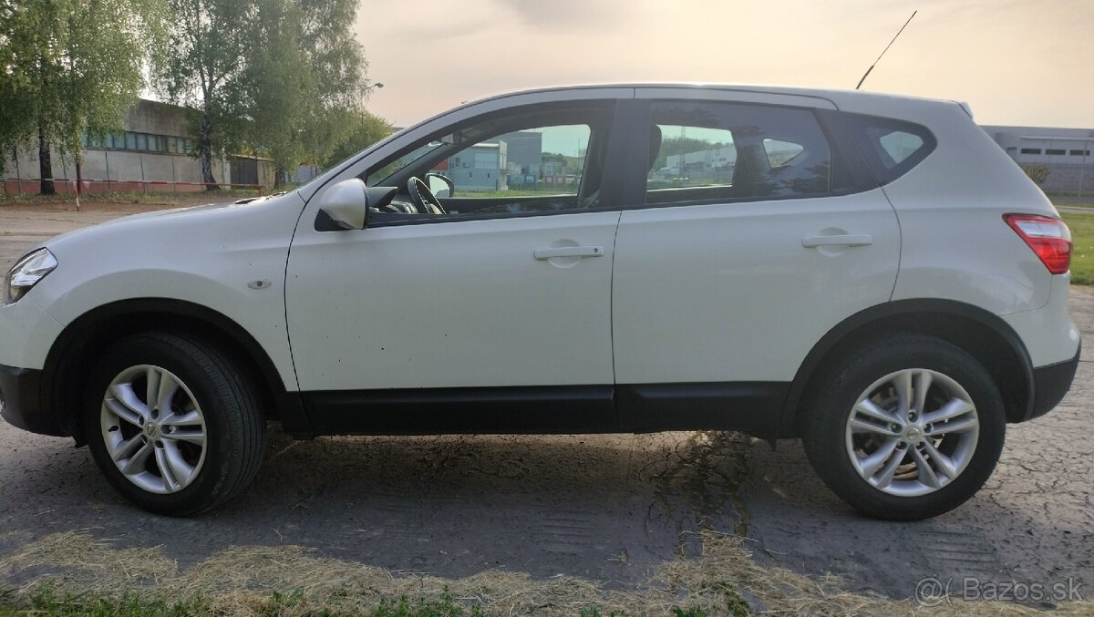 Nissan quashqai 4 x 4 , 2.0 dci