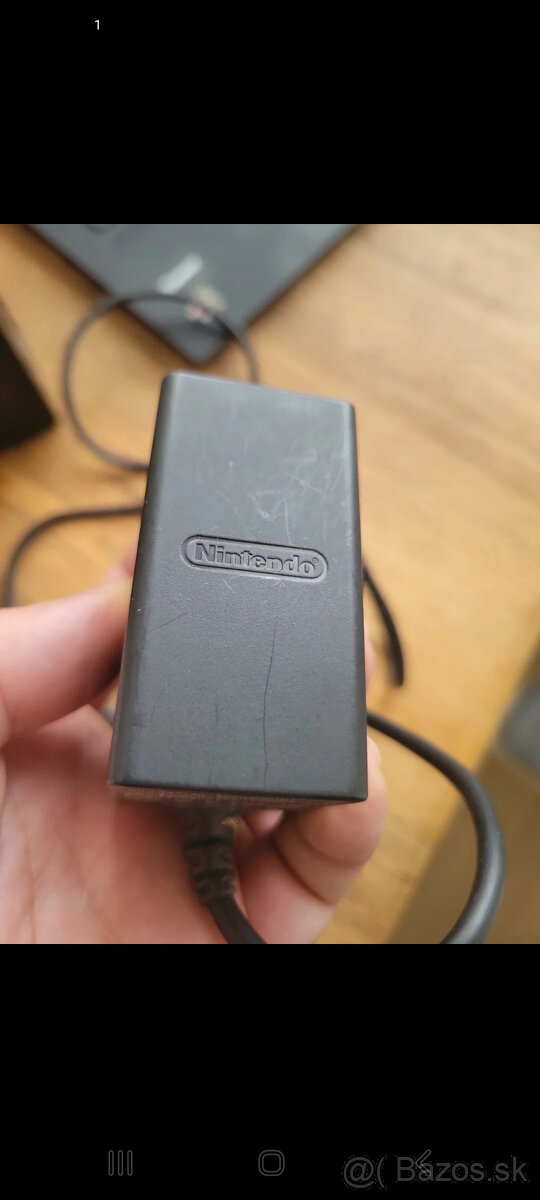 Nabíjaĉku na nintendo switch