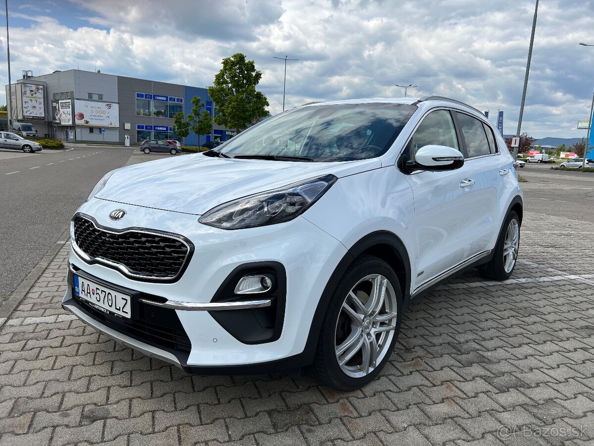 Kia SPORTAGE 2021 2.0 CRDI, 56 663 km, TOP STAV, v záruke