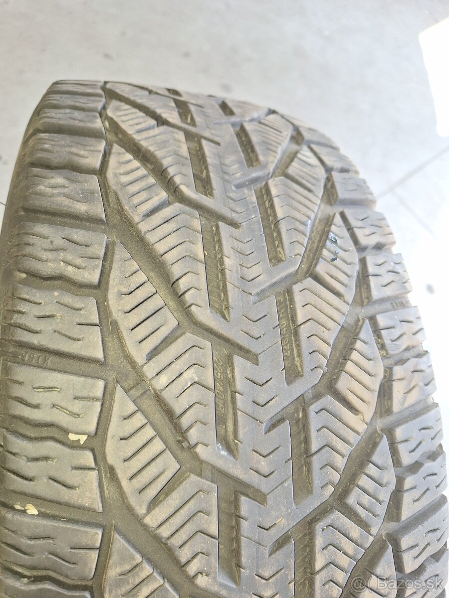 Predám zimné pneumatiky 225/45 R 18