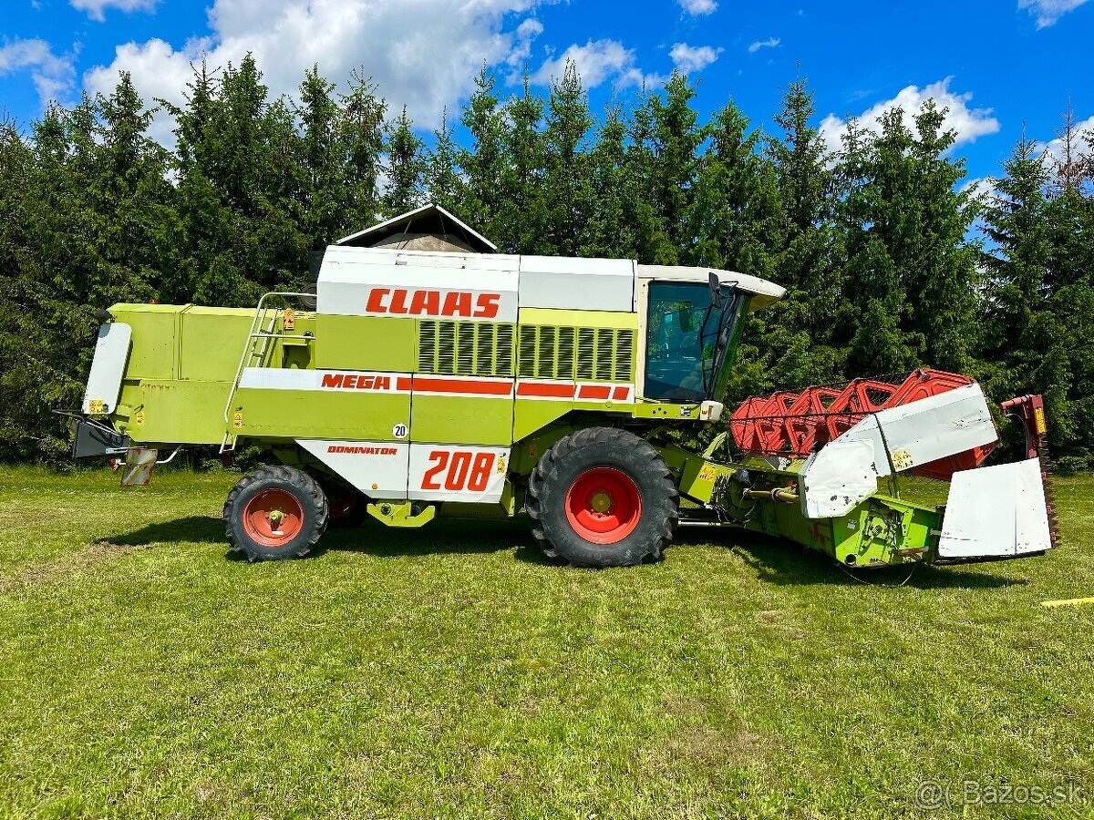 Claas Mega 208 - lista 6 m + predval