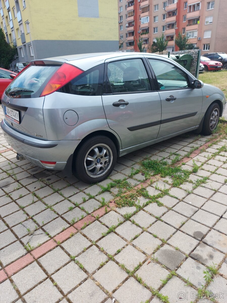 Ford FOCUS