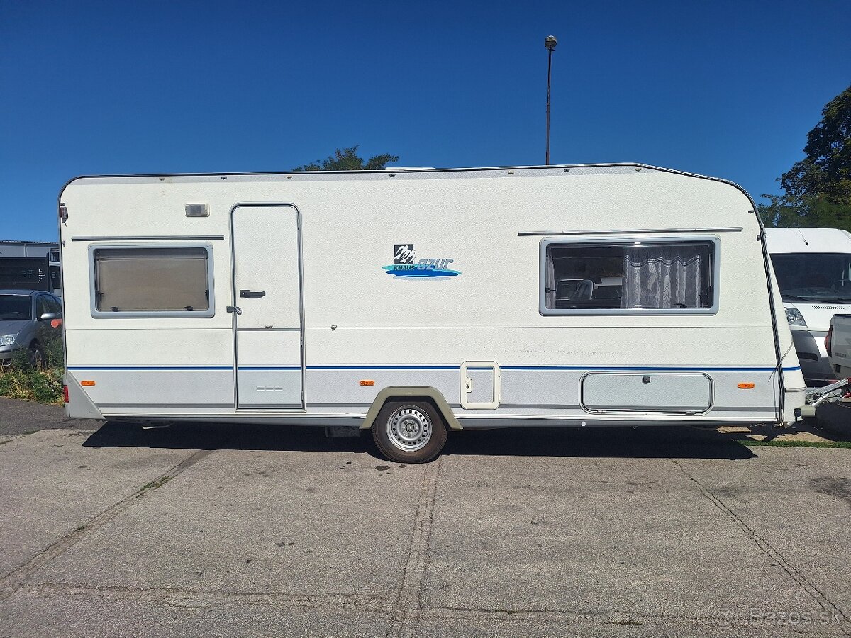 KARAVAN OBYTNÝ PRÍVES KNAUS