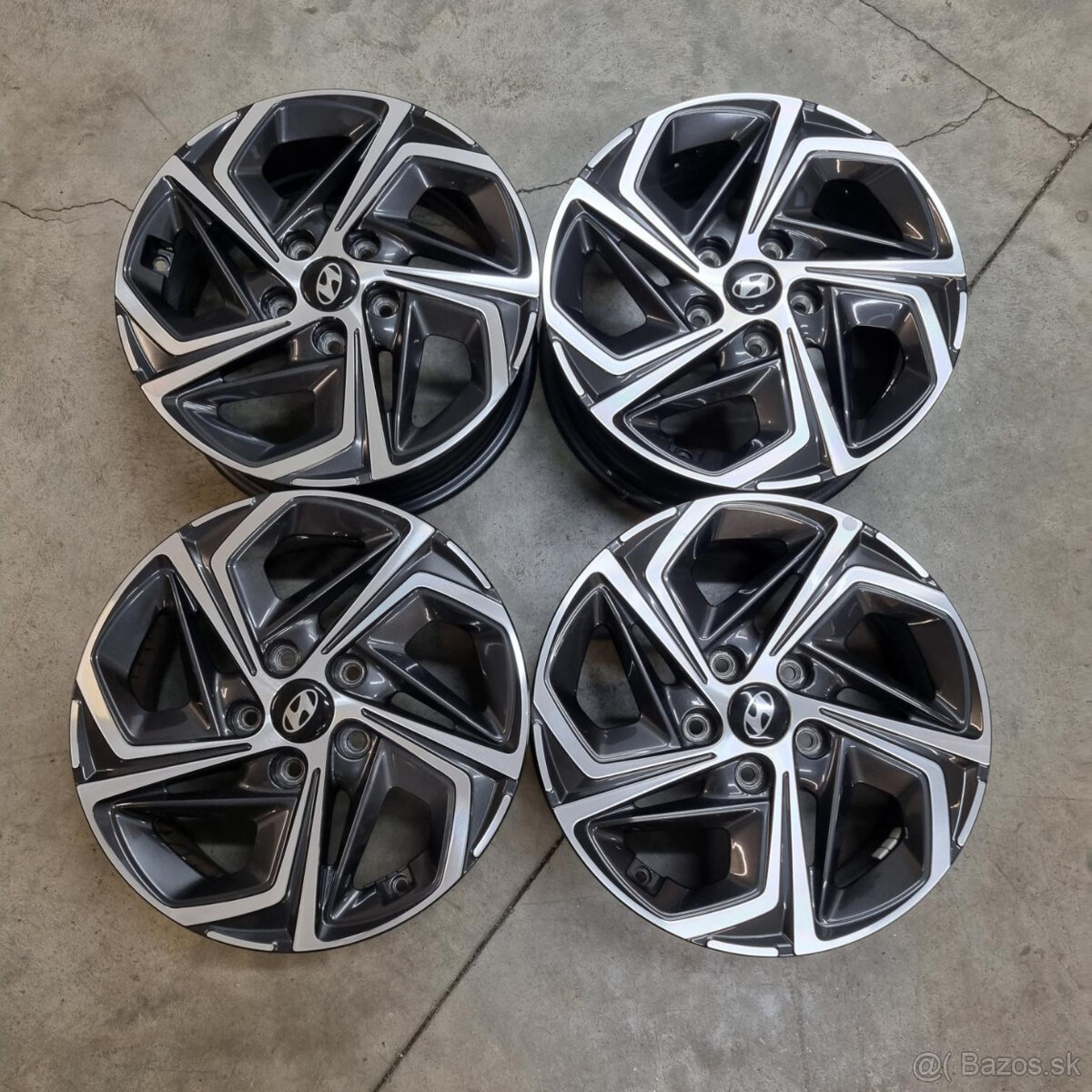 Hyundai disky 5x114,3 R16 6,5J ET50
