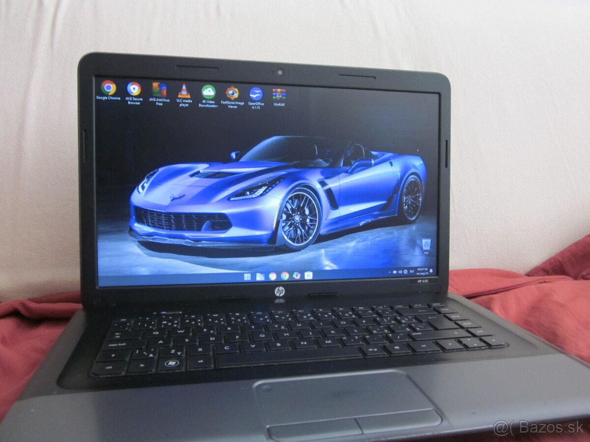 HP Pentium B970,15,6 palca HD,AI COPILOT,W-11PRO