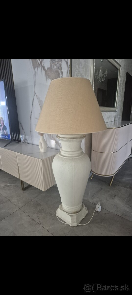 Predam krasnu lampu