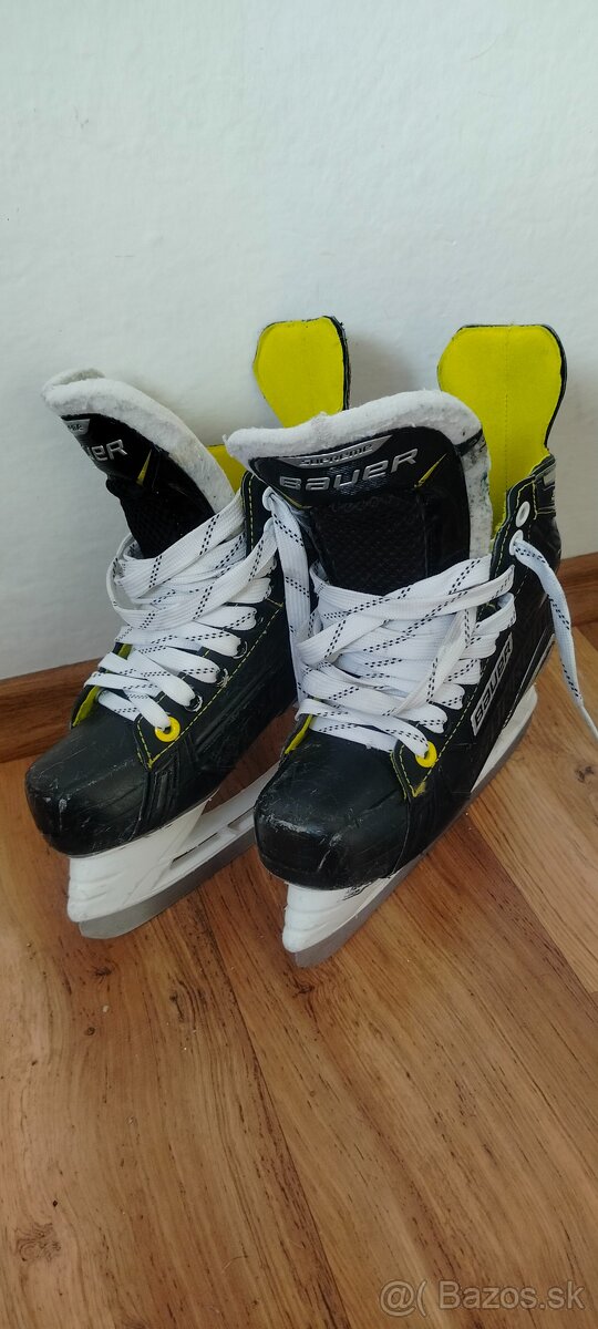 Bauer Supreme s35 junior 2,5 D 35,5 EU