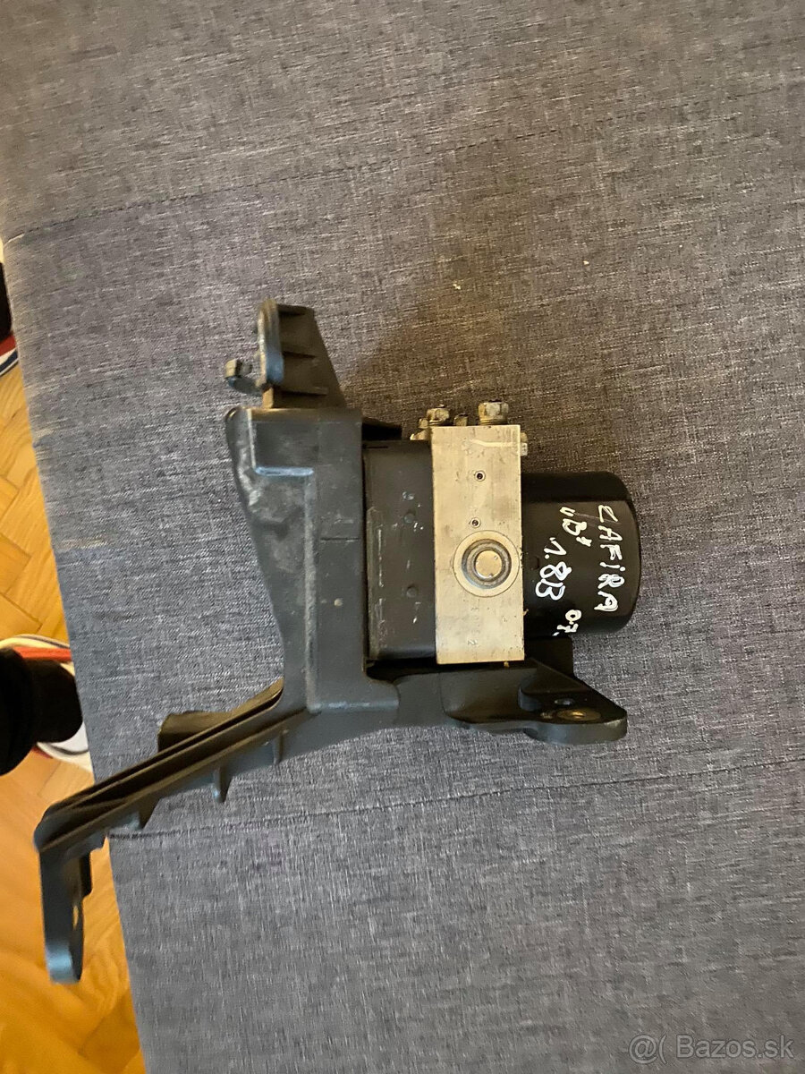 opel zafira abs 13244860 BJ