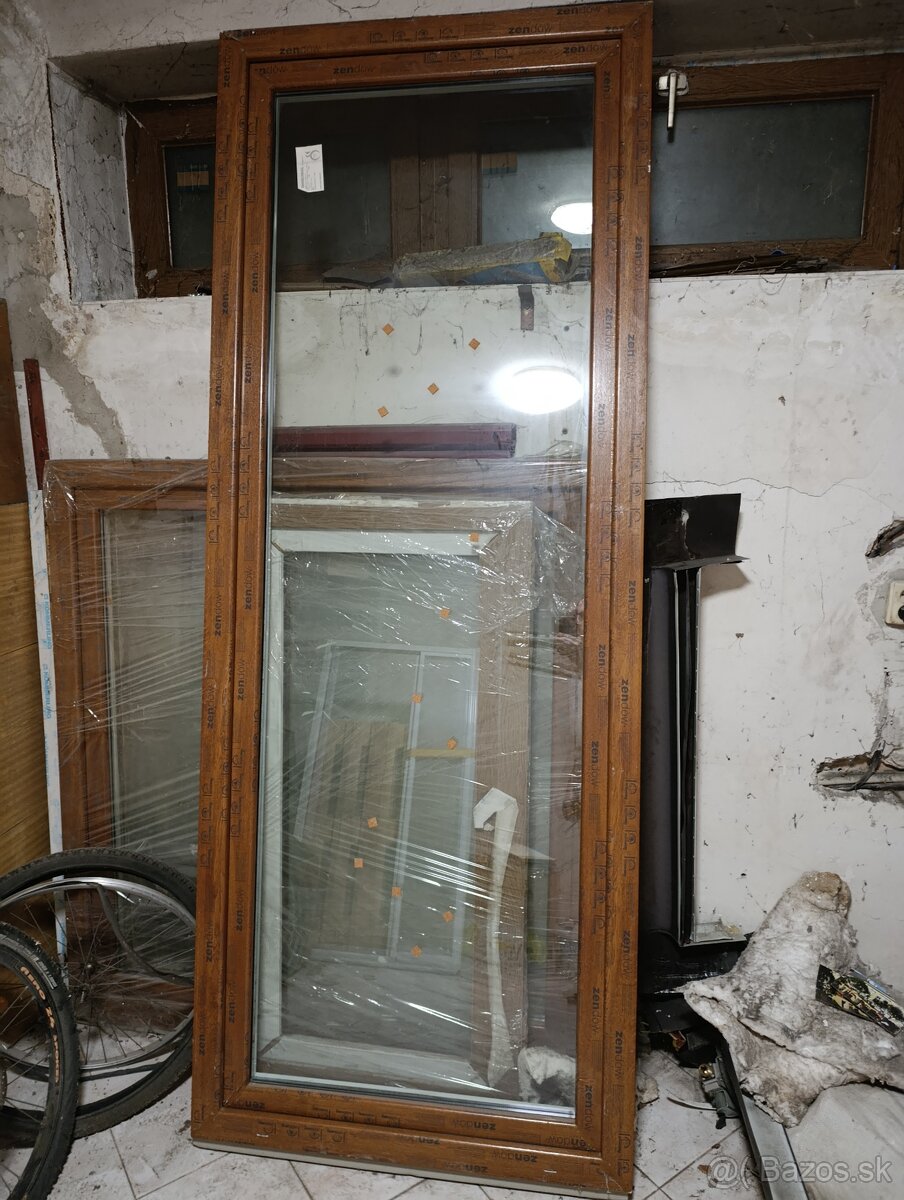 Predám balkónové dvere so zárubňou