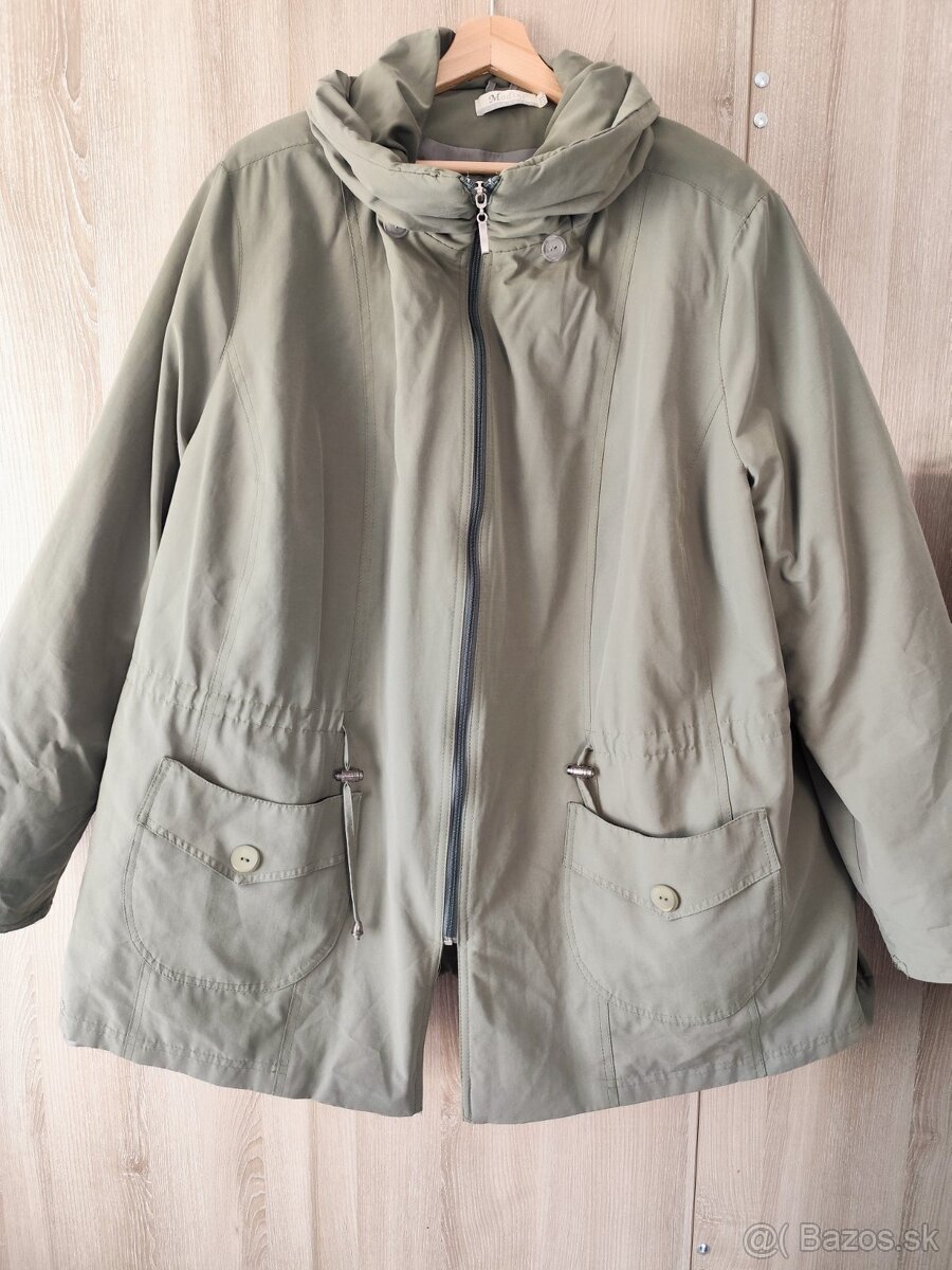 fajna damska bunda vel. cca54