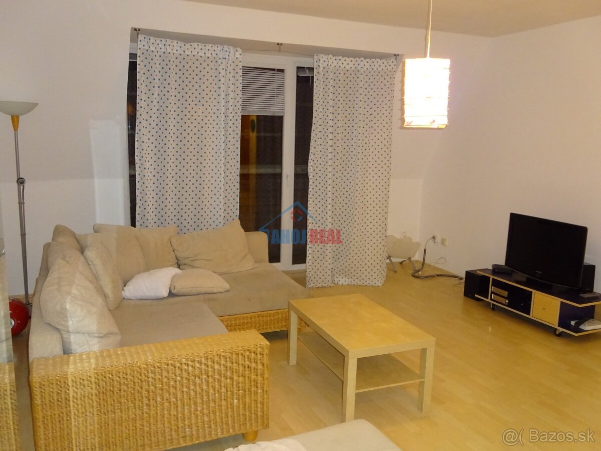 Nábr. DUNAJA, NOVOSTAVBA zariad. 2- IZB BYT, menší psík môže