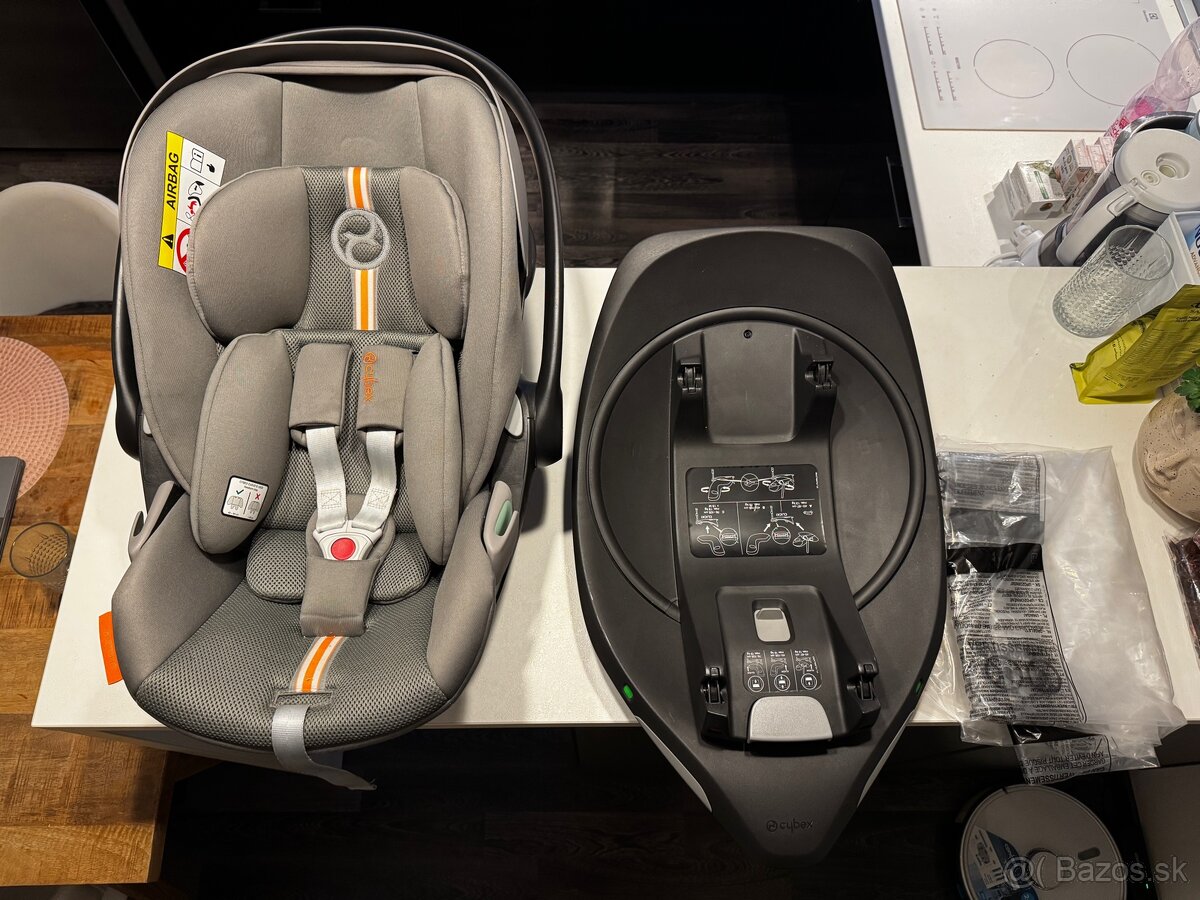 CYBEX Cloud G i-Size PLUS Lava Grey