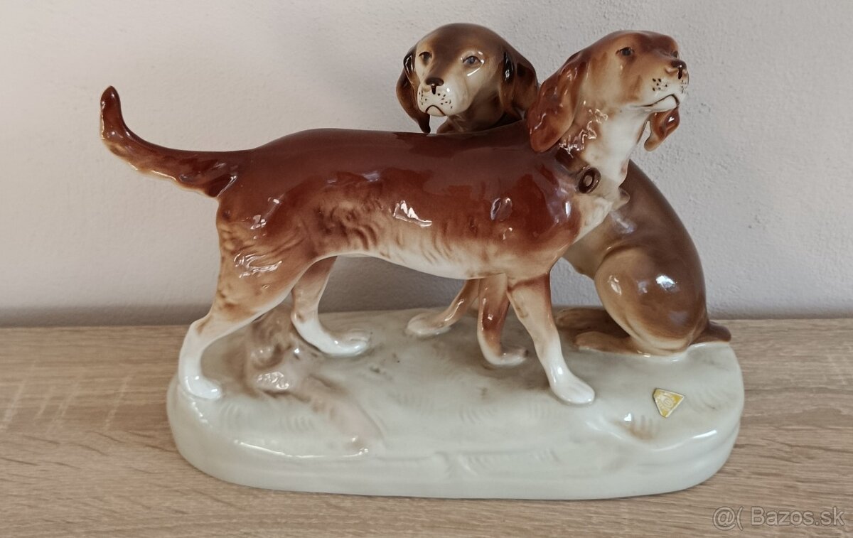Dve sošky psov.Značka Royal Dux