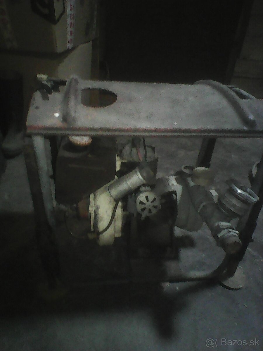 Predam čerpadlo na vodu,