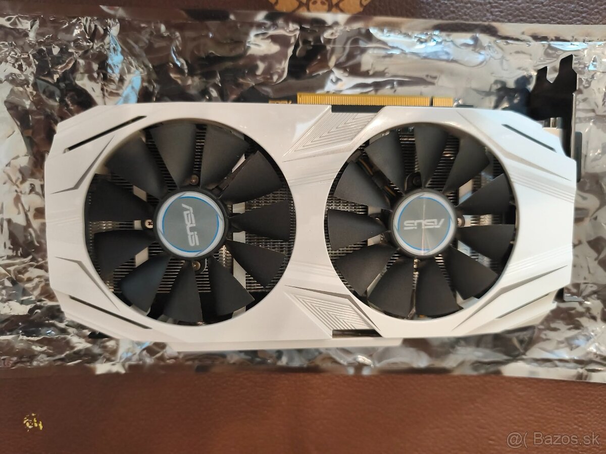 ASUS Dual GTX 1070 8 GB