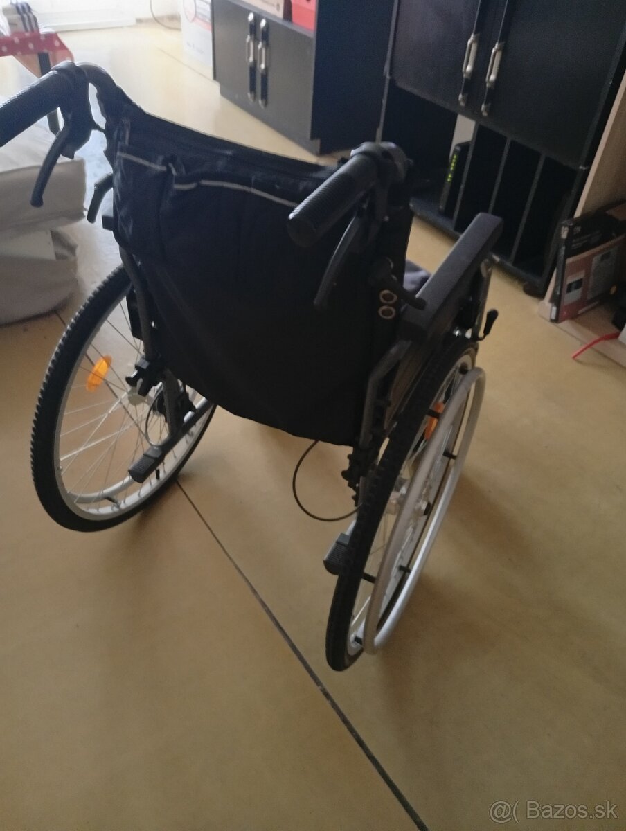 Invalidný vozík