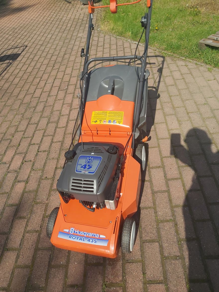 Kosačka Husqvarna