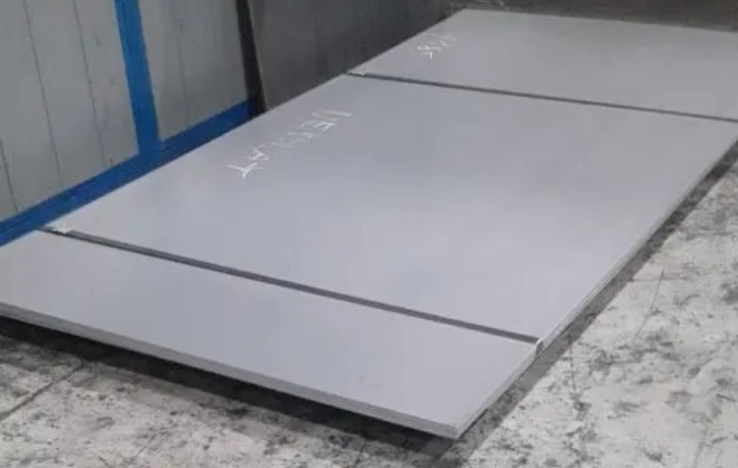 Tabulovy plech