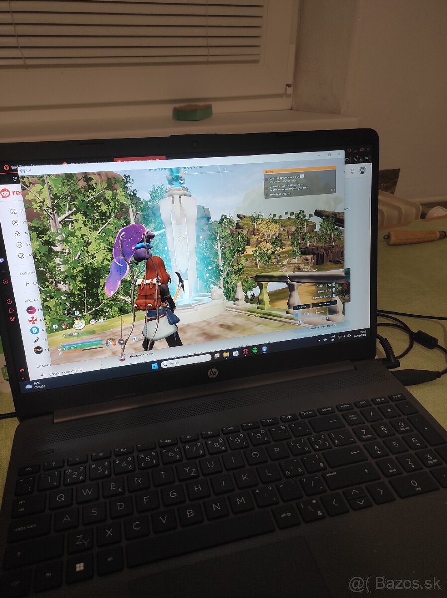 Predám notebook HP 255 G8