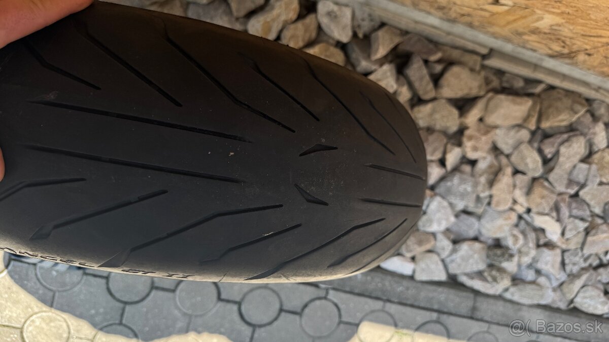 Pirelli angel gt2 190/55 r17