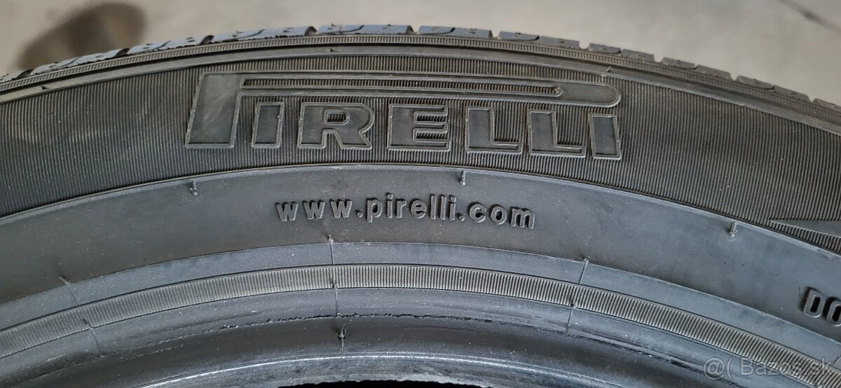 235/55R18 Pirelli Scorpion