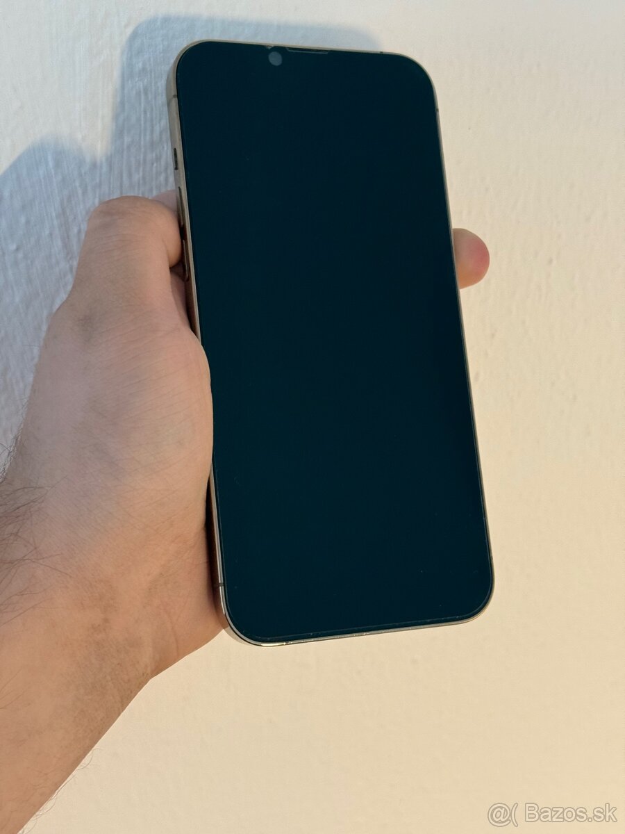 PREDANÉ Dobrý deň Ponúkam na predaj iPhone 13 Pro MAX Gold