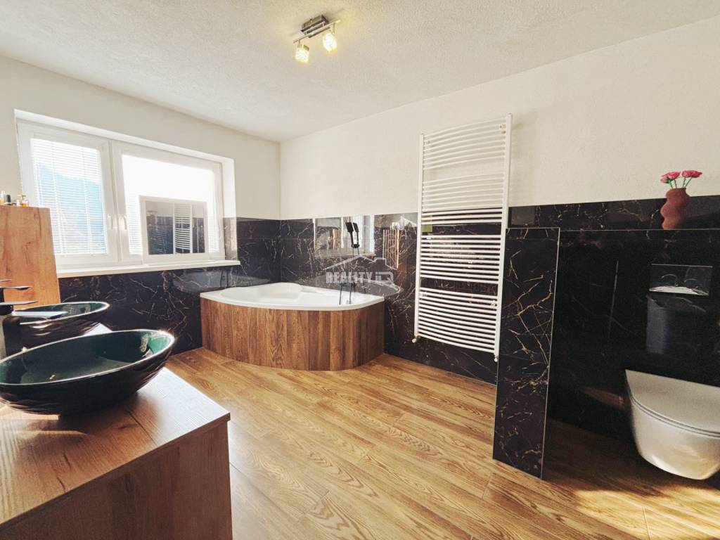 EXKLUZÍVNE NA PREDAJ - Rodinný dom v srdci Dlhej nad Kysucou