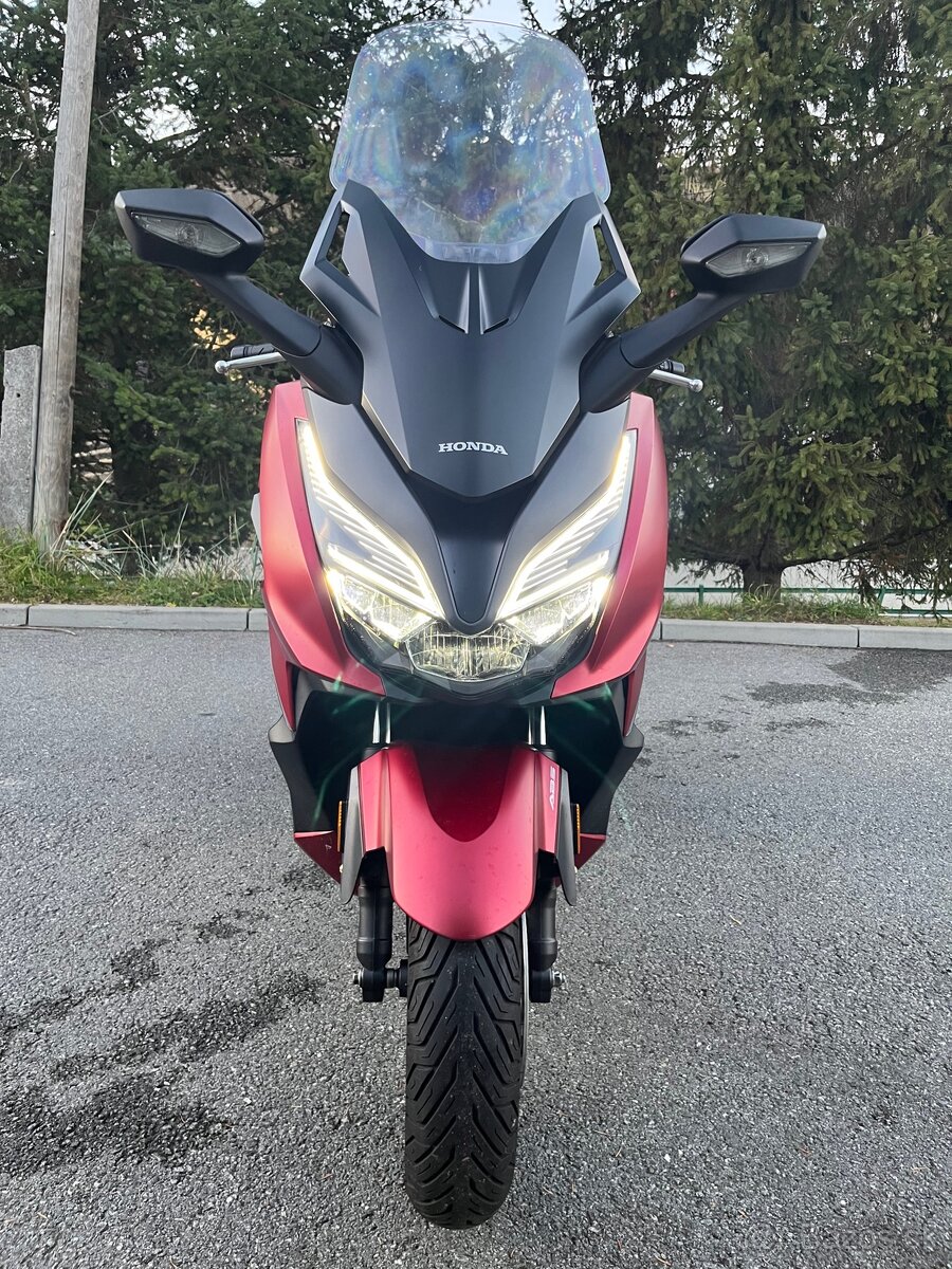 Honda Forza 125 rv 2021, 1391 km, cena 4000